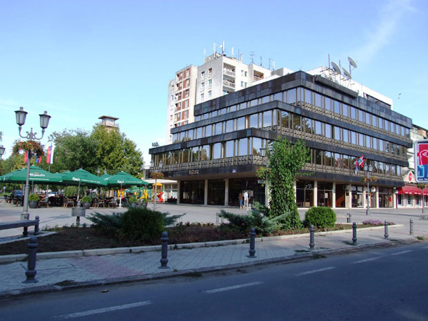 Општина блокира враћање ораница
